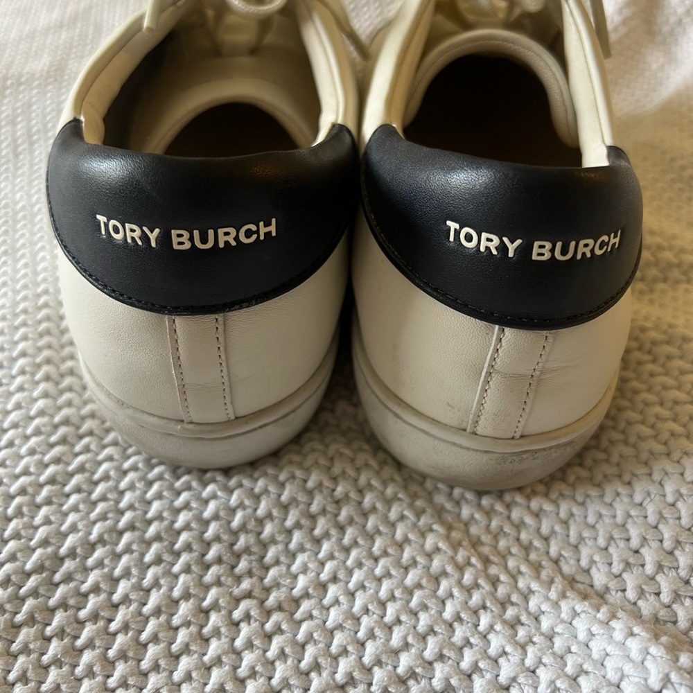 Tory Burch Sneakers 👟 - Picture 2 of 4